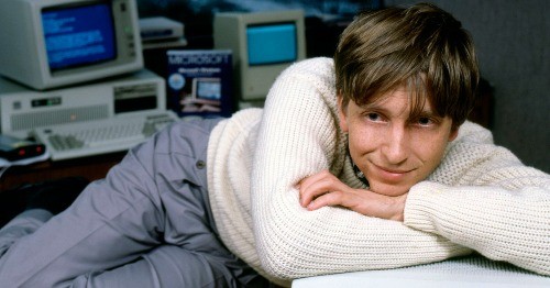 Bill Gates trong phòng làm việc tại Washington năm 1985. Ảnh:AFP