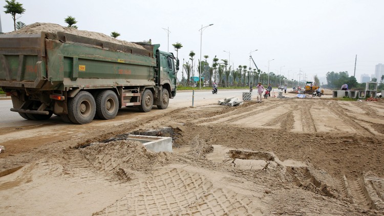 Bản chất của việc giao quỹ đất, tài sản cho nhà đầu tư BT là Nhà nước thanh toán cho nhà đầu tư đã được lựa chọn qua đấu thầu. Ảnh: Nhã Chi