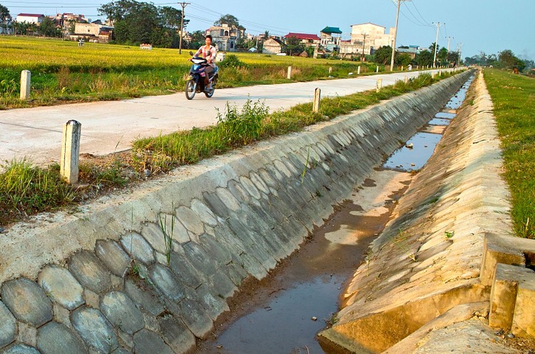 Đánh giá năng lực là việc làm cần thiết nhằm đảm bảo các nhà thầu tập trung cao độ về nguồn lực để thực hiện hợp đồng một cách hiệu quả. Ảnh: Lê Tiên