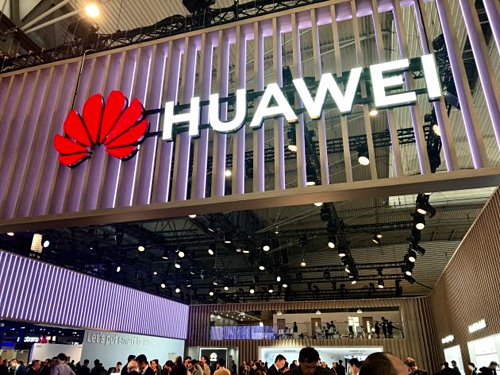 Một trong các gian hàng của Huawei tại MWC ở Barcelona (Tây Ban Nha) tháng trước. Ảnh:CNBC