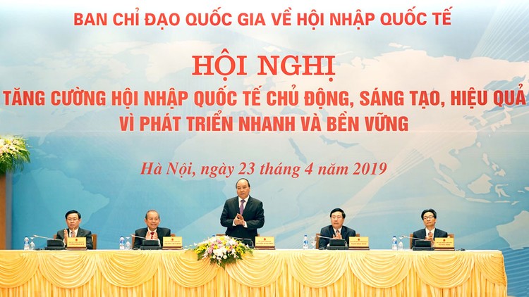 Thủ tướng Nguyễn Xuân Phúc nhấn mạnh, phải hội nhập quốc tế toàn diện và sâu rộng để phát huy tối đa nội lực, huy động và sử dụng hiệu quả ngoại lực. Ảnh: Hiếu Nguyễn