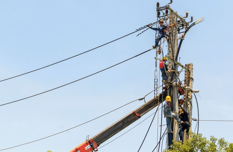 Gói thầu bị kiến nghị có nội dung thi công xây lắp và chi phí thiết bị hạng mục hệ thống điện phục vụ sản xuất trong KCN Sông Công II (tỉnh Thái Nguyên). Ảnh minh họa