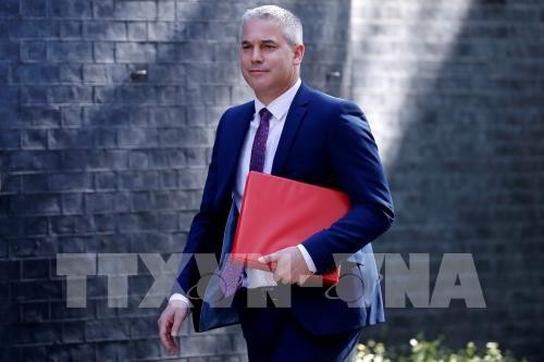 Bộ trưởng Brexit của Anh Stephen Barclay tới dự cuộc họp nội các ở London ngày 7/5/2019. Ảnh: AFP/ TTXVN