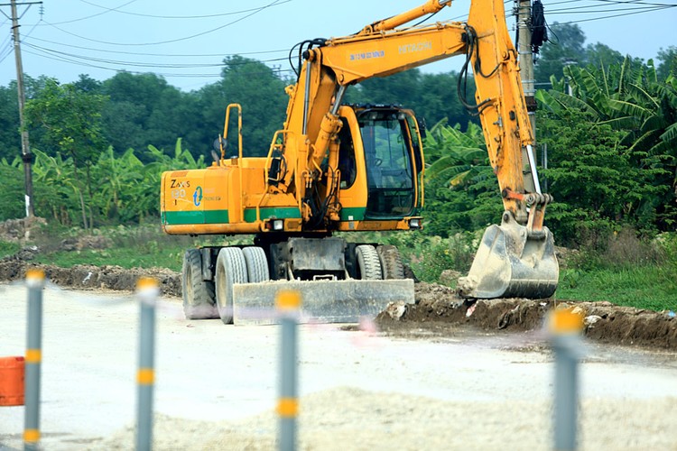 Nhà thầu duy nhất tham dự thầu có E-HSDT không đáp ứng các yêu cầu về hợp đồng tương tự, thiết bị, nhân sự… dẫn đến phải hủy thầu. Ảnh minh họa: Tiên Giang