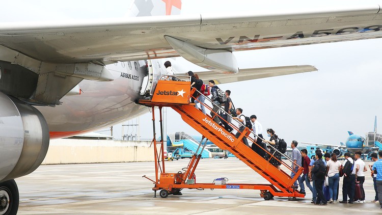 Ngành du lịch tung ra hàng loạt chương trình kích cầu du lịch nội địa toàn quốc nhằm phục hồi nhịp độ tăng trưởng như giai đoạn trước dịch Covid-19. Ảnh: Lê Tiên