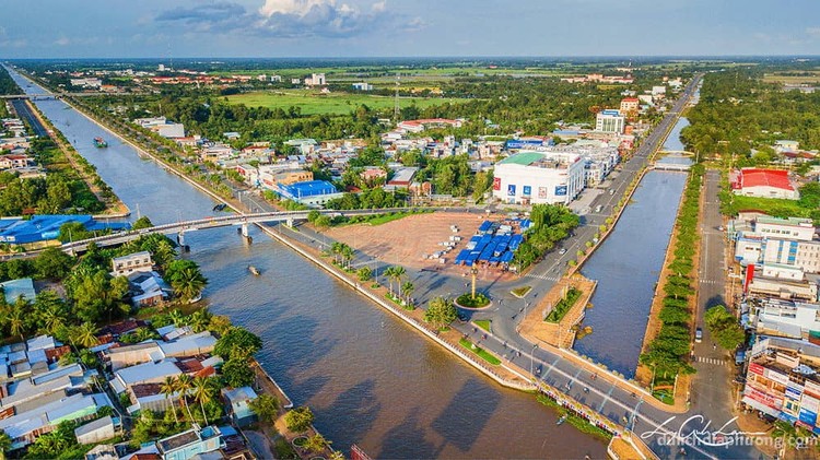 TP. Vị Thanh là trung tâm chính trị, kinh tế, văn hóa, xã hội của tỉnh Hậu Giang 