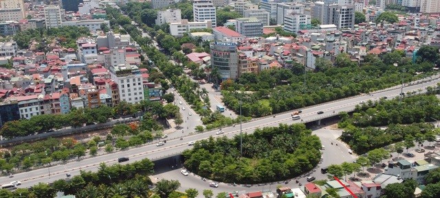 Dọc trục đường Hồ Tây - Ba Vì có nhiều dự án khu nhà ở.