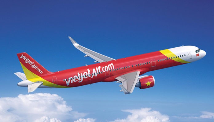 Vietjet điều chỉnh giờ một số chuyến bay, một số chuyến tạm ngừng khai thác để tránh bão