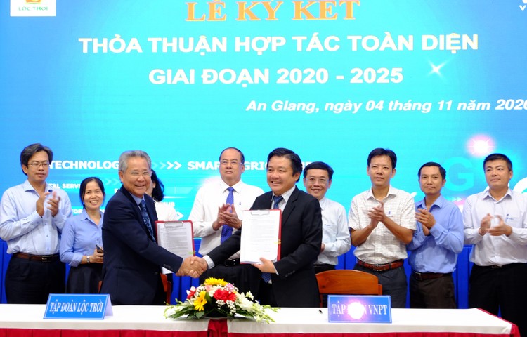 Thỏa thuận hợp tác toàn diện giữa Tập đoàn VNPT và Tập đoàn Lộc Trời hướng đến mục tiêu chuyển đổi số quốc gia