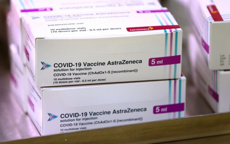 Trưa nay (24/2), lô vaccine COVID-19 AstraZeneca đầu tiên về đến Việt Nam