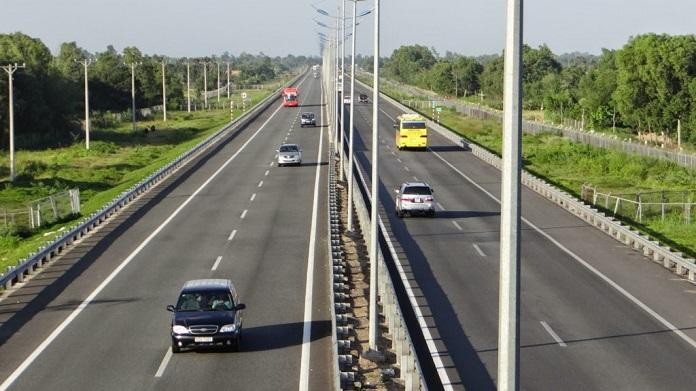 Chính phủ giao Bộ Kế hoạch và Đầu tư đề xuất thành lập Đoàn công tác liên ngành kiểm tra, đôn đốc, tháo gỡ khó khăn, vướng mắc về đầu tư công