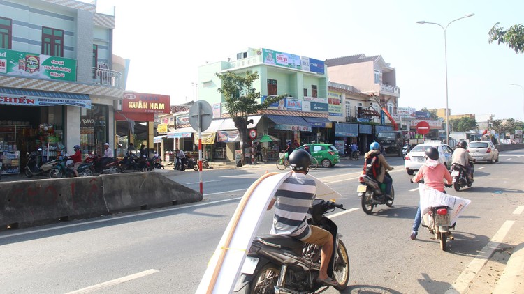 Trước thực trạng gia tăng nhanh chóng số lượng phương tiện lưu thông trên Quốc lộ 1, đoạn đi qua địa bàn tỉnh Quảng Nam, gây ùn tắc vào giờ cao điểm. Ảnh chỉ mang tính minh họa. Nguồn Internet