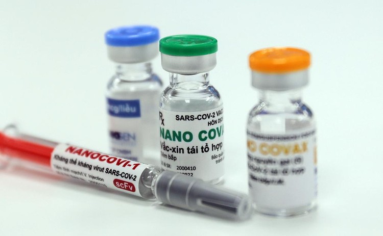 Mẫu vaccine Nanocovax do công ty Nanogen sản xuất tại nhà máy ở TP HCM. Ảnh: Quỳnh Trần