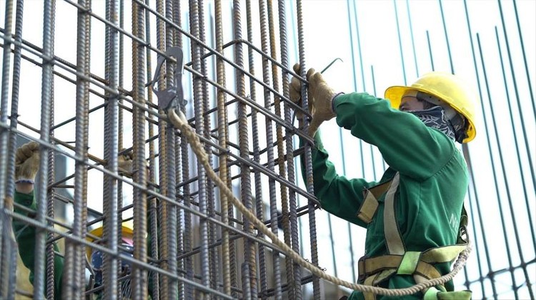 Hàng trăm tỷ đồng bù lỗ do giá vật liệu xây dựng tăng khiến nhiều nhà thầu khó khăn, năng lực thi công bị bào mòn. Ảnh chỉ mang tính minh họa. Nguồn Internet