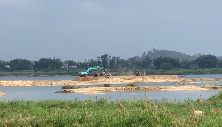 Mỏ cát Tịnh An - Nghĩa Dũng có trữ lượng lớn vừa được tỉnh Quảng Ngãi đấu giá thành công. Ảnh chỉ mang tính minh họa. Nguồn Internet