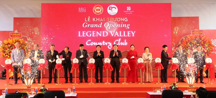 Lễ cắt băng khánh thành Khu phức hợp Thể thao và du lịch Legend Valley Country Club tại xã Tượng Lĩnh, huyện Kim Bảng, tỉnh Hà Nam