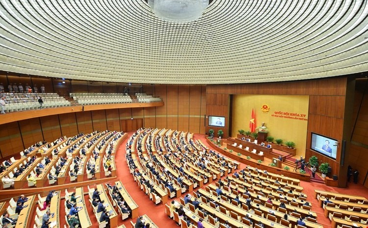 Kỳ họp thứ 6 là lần thứ 4 Quốc hội thực hiện quyền giám sát qua việc lấy phiếu tín nhiệm các chức danh do Quốc hội bầu và phê chuẩn