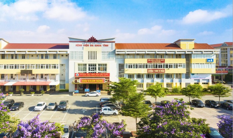 Bệnh viện Đa khoa Hà Tĩnh tổ chức lựa chọn nhà thầu Mua sắm thiết bị cho Trung tâm Sản Nhi 