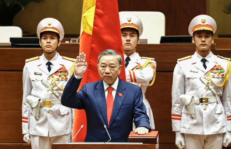 Tân Chủ tịch nước Cộng hòa xã hội chủ nghĩa Việt Nam Tô Lâm tuyên thệ