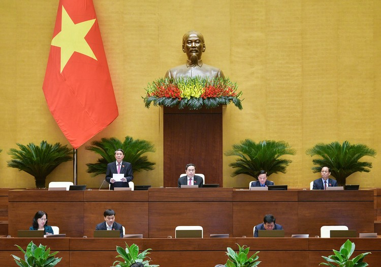 Phó Chủ tịch Quốc hội Nguyễn Đức Hải điều hành phiên họp