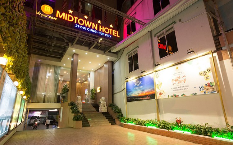 Khách sạn Midtown địa chỉ 29 Đội Cung, phường Phú Hội, TP. Huế do Công ty TNHH Thanh Trang là chủ sở hữu. Ảnh internet