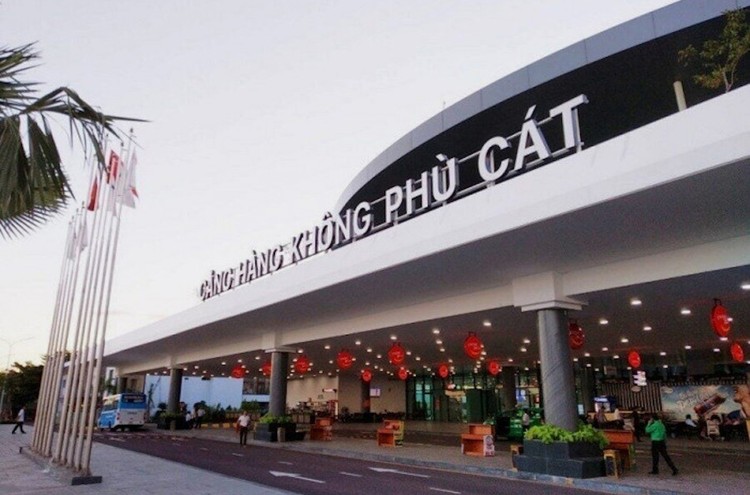 Cảng Hàng không Phù Cát