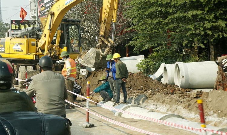 Công ty TNHH Xây dựng và Cầu đường Đại Việt gian lận khi tham dự một gói thầu xây lắp do Ban Quản lý dự án đầu tư xây dựng thành phố Bảo Lộc (Lâm Đồng) mời thầu. Ảnh minh họa: Nhã Chi