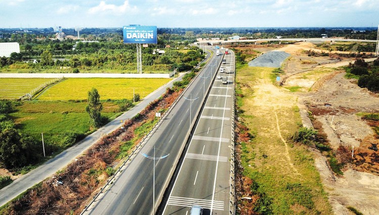 Để hoàn thành mục tiêu 5.000 km đường cao tốc đến năm 2030 cần có thêm những cơ chế đặc biệt. Ảnh: Lê Tiên