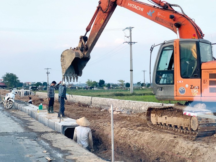 Từ năm 2017 đến nay, Công ty CP Tư vấn và Kỹ thuật xây dựng Đại Bình An trúng 57 gói thầu xây lắp, hầu hết tại Quảng Nam. Ảnh minh họa: Nhã Chi