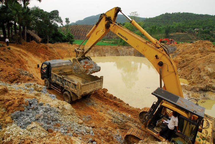 Gói thầu Xây lắp và bảo hiểm công trình (hạng mục bổ sung 3 hồ Mắc Me, Ngọc Đá, Ngọc Hoa) thuộc Tiểu dự án WB8 tỉnh Vĩnh Phúc thu hút 3 nhà thầu tham dự. Ảnh minh họa: Tấn Tiên