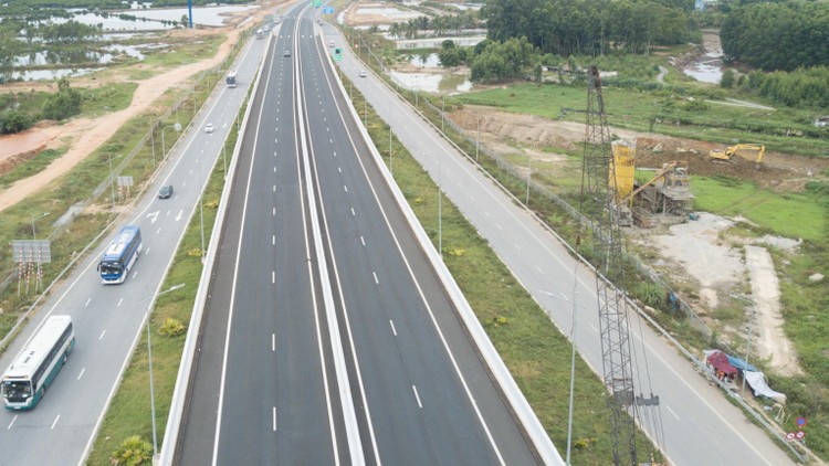 Hơn 3 năm gần đây, TEDI được công bố trúng 120 gói thầu, trong đó 12 gói thầu có giá trúng thầu trên 20 tỷ đồng. Ảnh minh họa: Tiên Giang