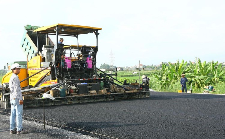 Một gói thầu xây lắp do Công ty TNHH Tư vấn thiết kế An Phú mời thầu yêu cầu tới 3 nhân sự phải có chứng chỉ bồi dưỡng chỉ huy trưởng công trình. Ảnh minh họa: Tường Lâm