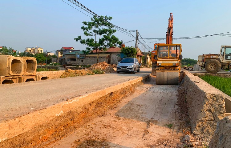 Phần lớn các gói thầu do Công ty TNHH Tư vấn xây dựng Trường An mời thầu chỉ có một nhà thầu dự. Ảnh minh họa: Nhã Chi