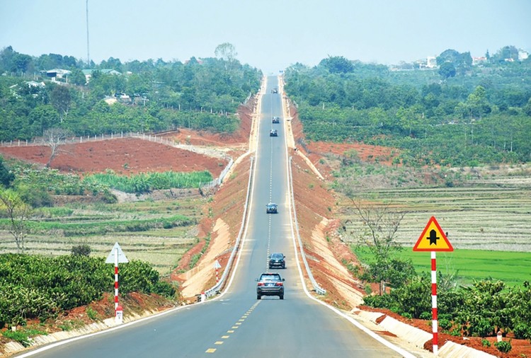 Tính đến ngày 15/8/2023, giá trị giải ngân kế hoạch vốn năm 2023 của Gia Lai là 869,163 tỷ đồng, đạt 20,37% kế hoạch. Ảnh: Nguyễn Minh