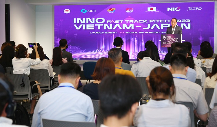 “Inno Vietnam - Japan Fast Track Pitch 2023” hướng tới kết nối các tập đoàn, doanh nghiệp lớn của Việt Nam và Nhật Bản với các doanh nghiệp đổi mới sáng tạo, khởi nghiệp Nhật Bản và khu vực Đông Nam Á. Ảnh: Lê Tiên