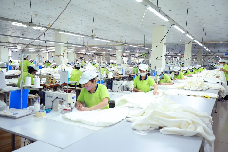 Trong quý I/2024, kim ngạch xuất khẩu dệt may của Việt Nam đạt khoảng 9,5 tỷ USD, tăng 9,62% so với cùng kỳ 2023. Ảnh: Lê Tiên