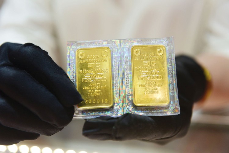 Trong 4 tháng đầu năm 2024, giá vàng trong nước đã tăng hơn 30%. Ảnh: Tường Lâm