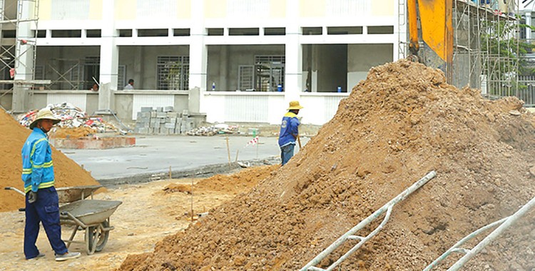 Gói thầu Thi công xây dựng Dự án Trường THCS Vị Thắng (tỉnh Hậu Giang) có giá 6,074 tỷ đồng. Ảnh minh họa: Tiên Giang