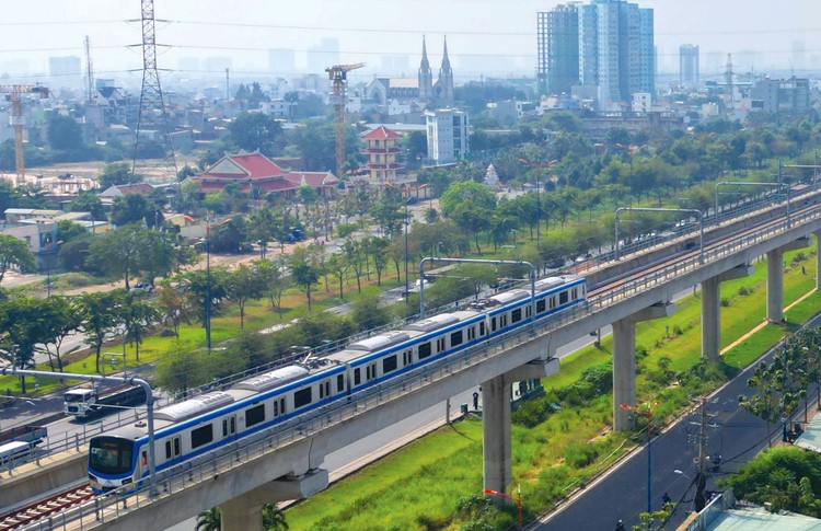 Dự án Metro số 1 (Bến Thành - Suối Tiên) đã được gia hạn 4 lần. Ảnh: Nhã Chi