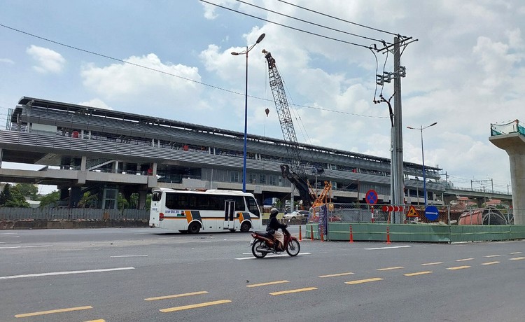 Nhà thầu thi công các hạng mục còn lại của tuyến metro Bến Thành - Suối Tiên. Ảnh: Ngọc Tuấn