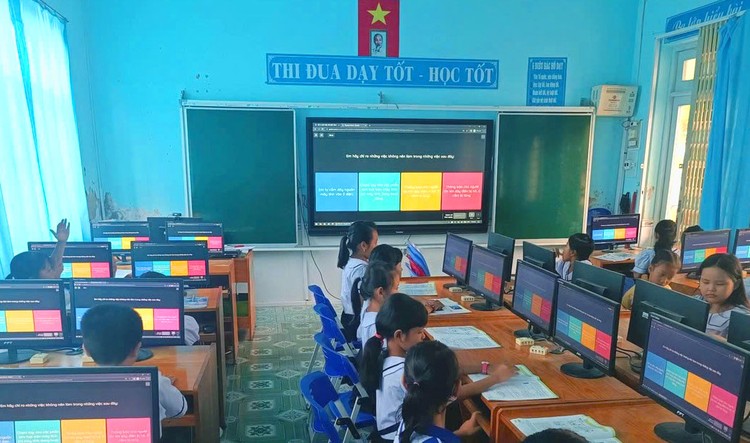 Gói thầu số 05 thuộc Dự án Trang bị phòng máy vi tính phục vụ dạy học môn tin học cho các trường có cấp tiểu học tại huyện Thống Nhất (Đồng Nai) có giá 13,151 tỷ đồng. Ảnh minh họa: Ngân Chi