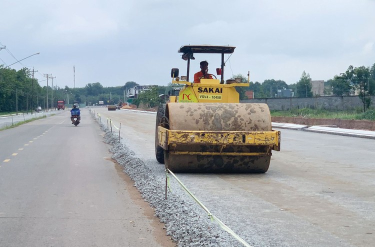 Gói thầu Xây lắp (đoạn từ Km0+000 - Km1+560) thuộc Dự án Mở rộng đường Phú Mỹ - Tóc Tiên, thị xã Phú Mỹ, tỉnh Bà Rịa - Vũng Tàu đã chọn được nhà thầu. Ảnh minh họa: Nhã Chi