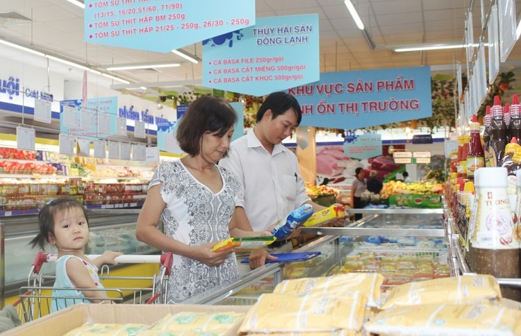 Hệ thống siêu thị của Saigon Co.op luôn đi đầu về bình ổn giá