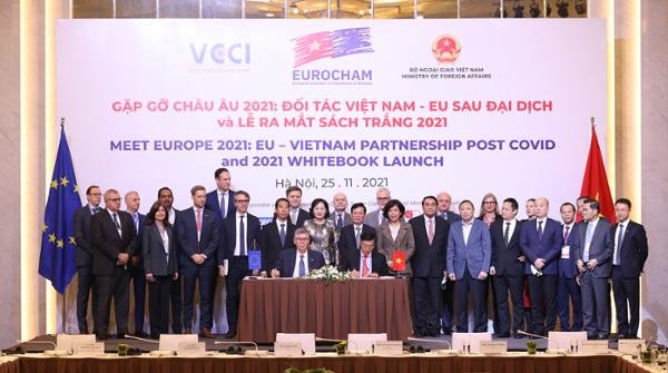 Ấn phẩm thường niên của EuroCham tập hợp ý kiến và khuyến nghị của hơn 1.200 doanh nghiệp thành viên