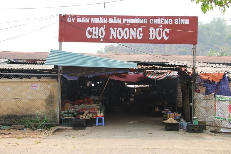 Hình ảnh khu chợ Noong Đúc (ảnh: Internet)