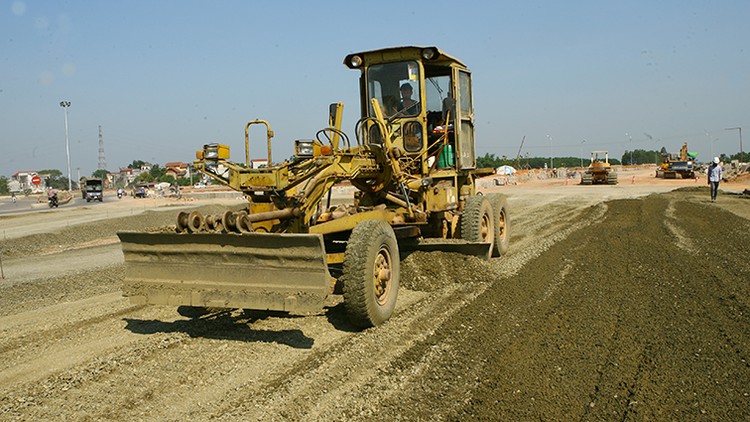 Các công trình đang khẩn trương hoàn thành tiến độ, nên thực hiện vốn đầu tư từ NSNN trong tháng 11 tiếp tục đạt khá. Ảnh: Tường Lâm