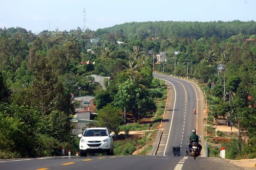 Tuyến đường Hồ Chí Minh giai đoạn 2 gặp áp lực khi phải vay thêm nhiều tỷ đồng