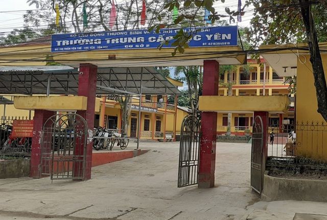 Trường Trung cấp Lục Yên.