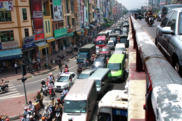 Một số địa phương xin cơ chế đặc thù cho các dự án hạ tầng giao thông với lý do không thuyết phục. Ảnh: Lê Tiên