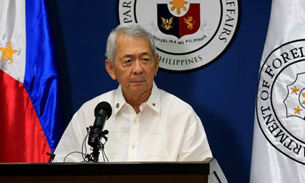 Ngoại trưởng Philippines Perfecto Yasay. Ảnh: Reuters.